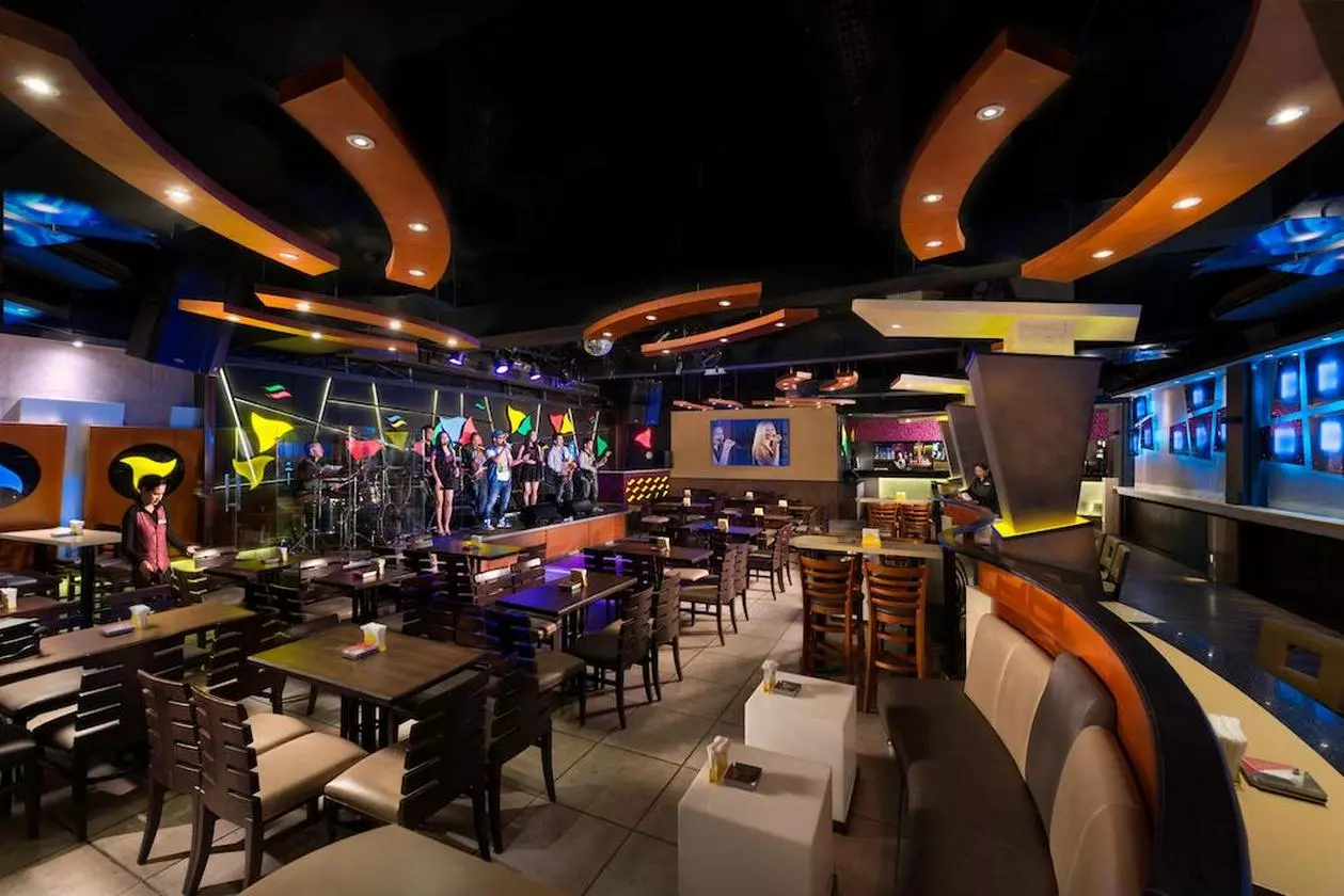 MARCOPOLO_SHABAVIZ (11).jpg